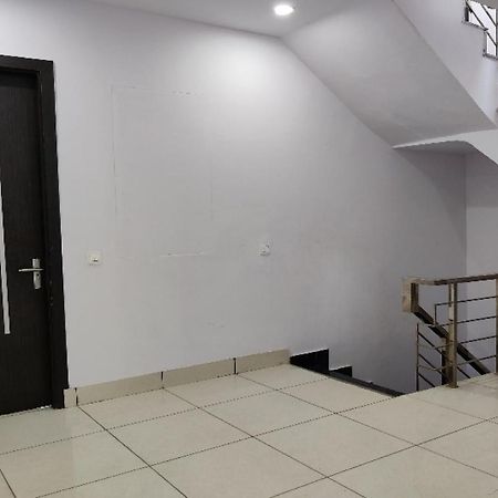 Oyo Hotel Laksh Kurukshetra المظهر الخارجي الصورة